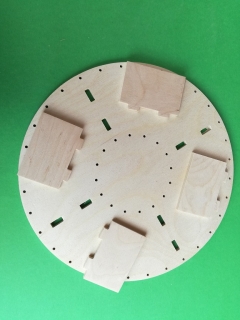 Kruh 28 cm z medzi kruh priehradky