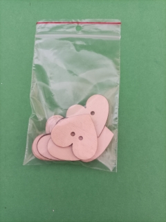 Dekoračné srdiečka 8 ks rozmer 4 x 3,5 cm